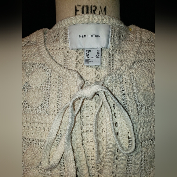 NWOT. H&M Edition cream crochet mini dress tunic XS - Picture 15 of 15